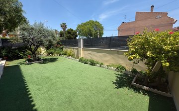 Property slide 22