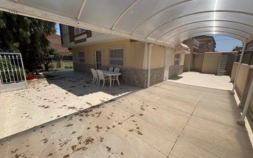 Property slide 20