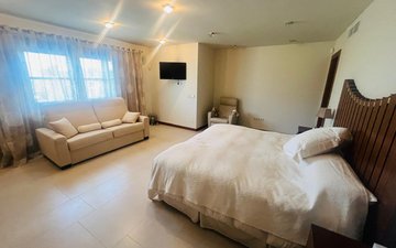 Property slide 23