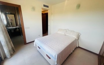 Property slide 32