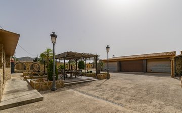 Property slide 31
