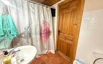 Property slide 10