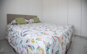 Property slide 39