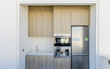 Property slide 39