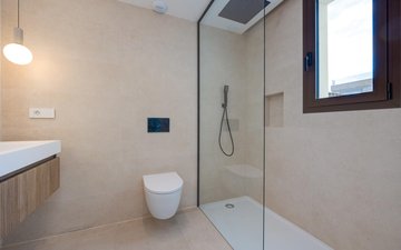 Property slide 28