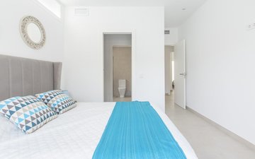 Property slide 10