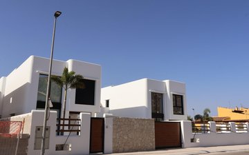 Property slide 28