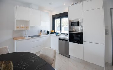Property slide 22