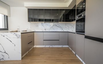 Property slide 17