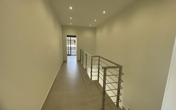 Property slide 34
