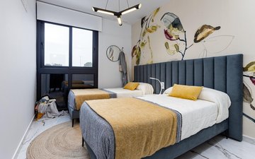 Property slide 20