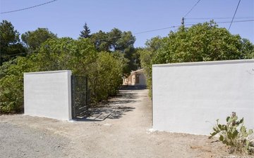 Property slide 4