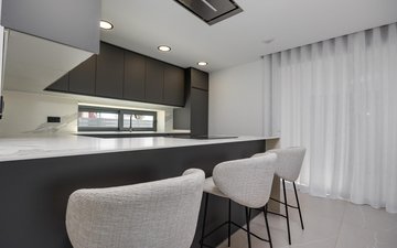 Property slide 24