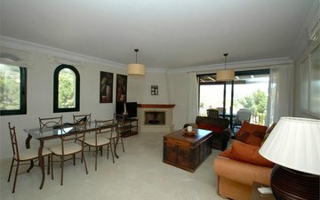 Property slide 19