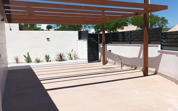 Property slide 20