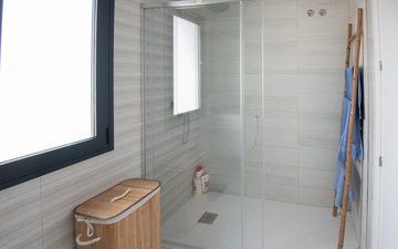 Property slide 35