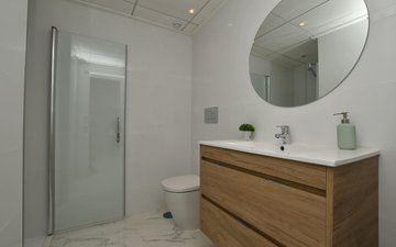 Property slide 16