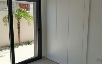Property slide 48