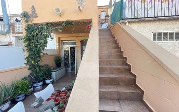 Property slide 10
