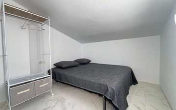 Property slide 22