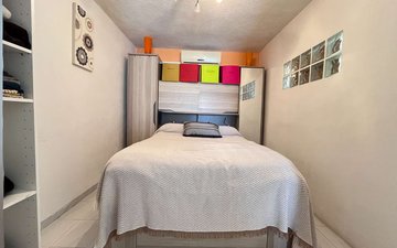 Property slide 15
