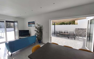 Property slide 47