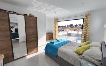 Property slide 31