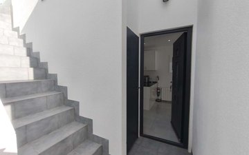 Property slide 20