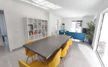 Property slide 23