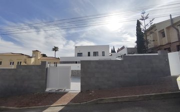Property slide 5
