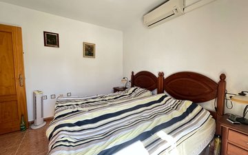 Property slide 22