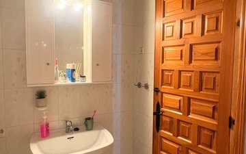 Property slide 21