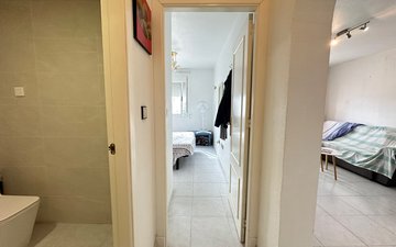 Property slide 10