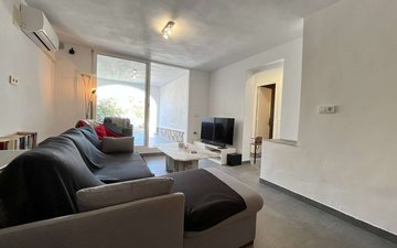 Property slide 29