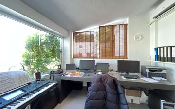 Property slide 15