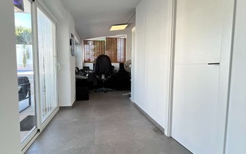 Property slide 14