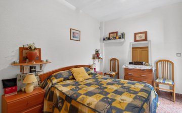 Property slide 14