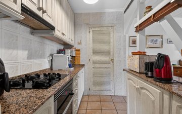 Property slide 17