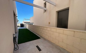 Property slide 28