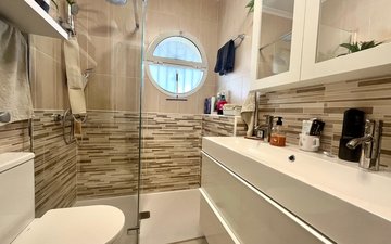 Property slide 16