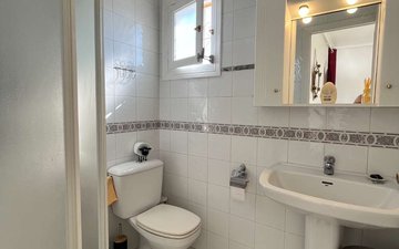 Property slide 24