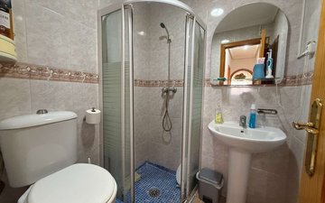 Property slide 25