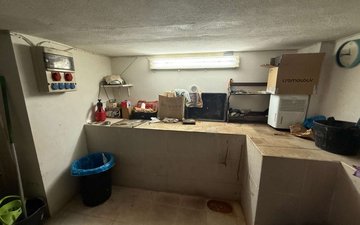Property slide 35