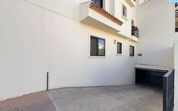 Property slide 28