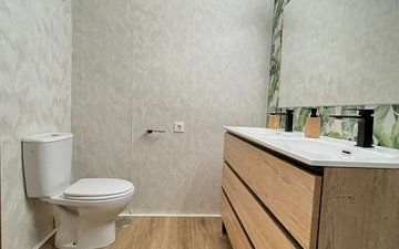 Property slide 16