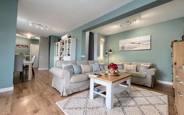 Property slide 16