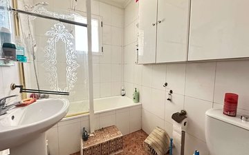 Property slide 14