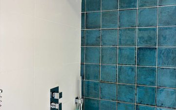 Property slide 46