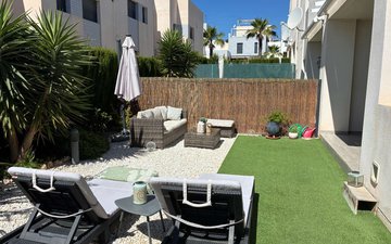 Property slide 19