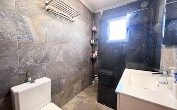 Property slide 16